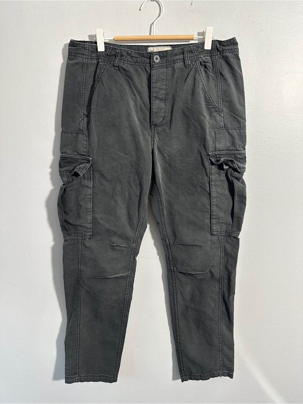 Free People Cargo Pants in Charcoal Size 10